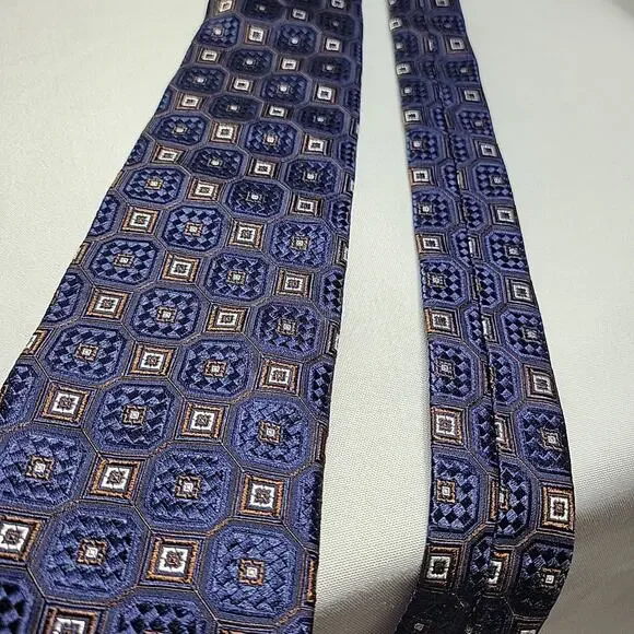 CANALI Men's 100% Silk Classic Necktie ITALY Designer Brown Timeless Fashion Tie - Picture 5 of 5